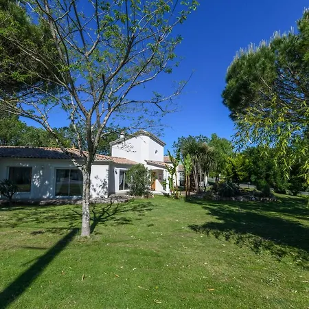 Casa Upupa فندق مبيت وإفطار Montreuil (Pays de la Loire)