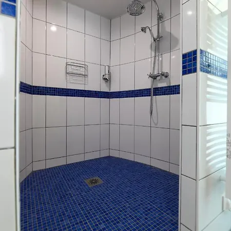 Casa Upupa Montreuil (Pays de la Loire)