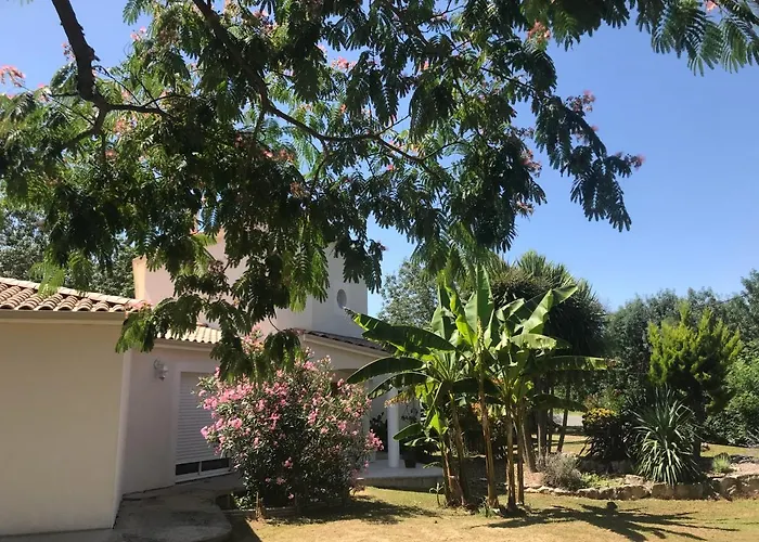 Casa Upupa Couette-café 3*