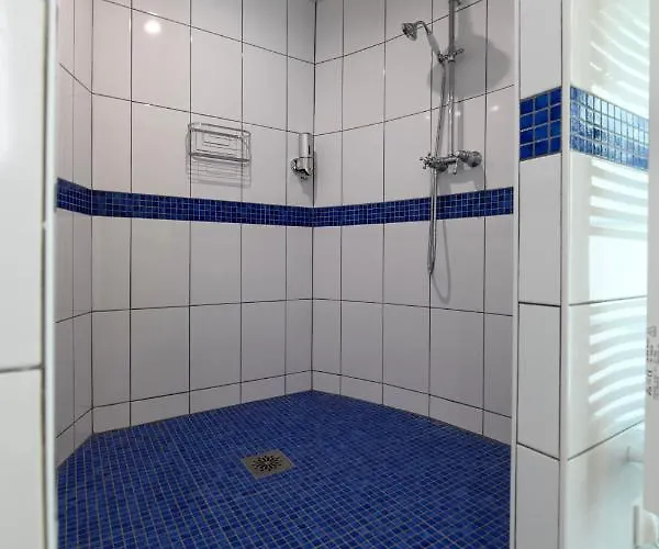 Casa Upupa Montreuil (Pays de la Loire)